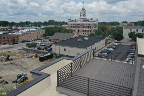 76 E Wayne Street Franklin IN 46131