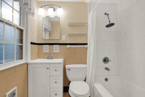 17 W 57th Street Indianapolis IN 46208