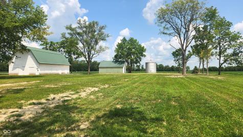 15538 N State Road 37 Elwood IN 46036