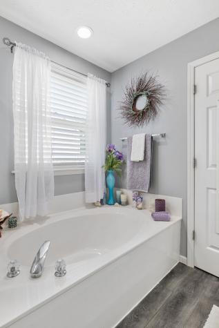 8440 Smithfield Lane Indianapolis IN 46237