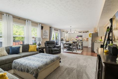 8440 Smithfield Lane Indianapolis IN 46237