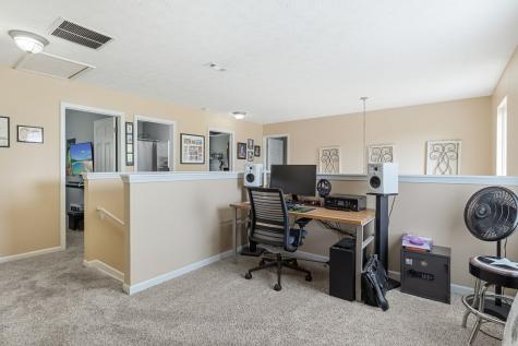 8440 Smithfield Lane Indianapolis IN 46237