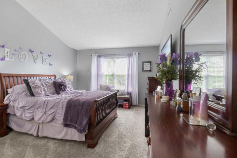 8440 Smithfield Lane Indianapolis IN 46237