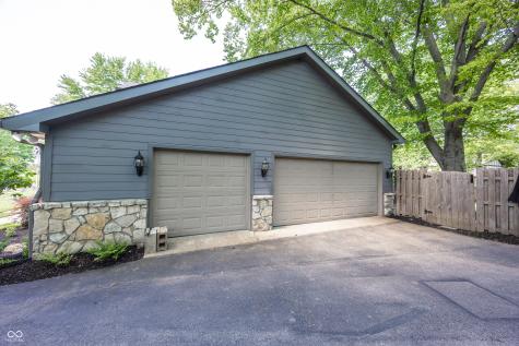 4406 Briarwood Drive Indianapolis IN 46250