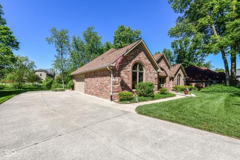 282 Adrienne Drive Greenwood IN 46142