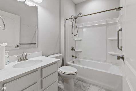 13229 Catawba Trail Fishers IN 46037