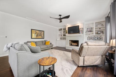 12320 Old Stone Drive Indianapolis IN 46236