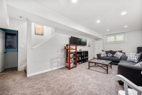 12320 Old Stone Drive Indianapolis IN 46236