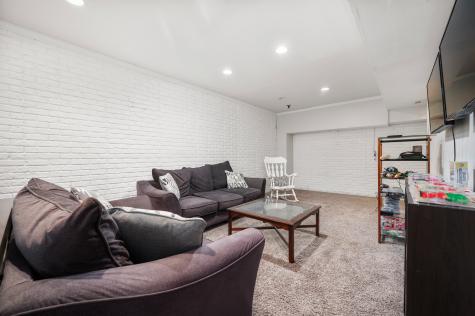 12320 Old Stone Drive Indianapolis IN 46236