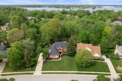 12320 Old Stone Drive Indianapolis IN 46236