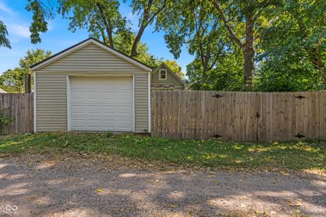 1434 Samoa Street Indianapolis IN 46201