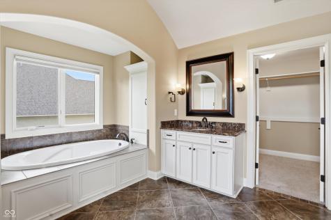 3370 Homestretch Drive Carmel IN 46032