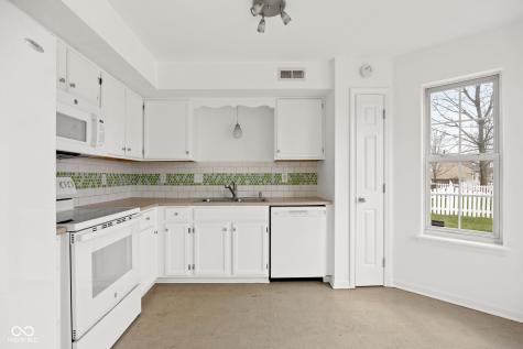 10877 Washington Bay Drive Fishers IN 46037