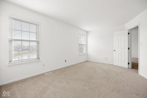 10877 Washington Bay Drive Fishers IN 46037
