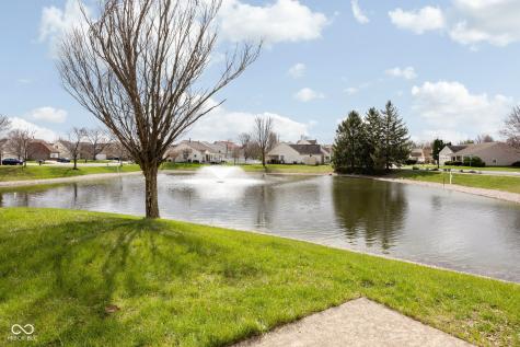 10877 Washington Bay Drive Fishers IN 46037