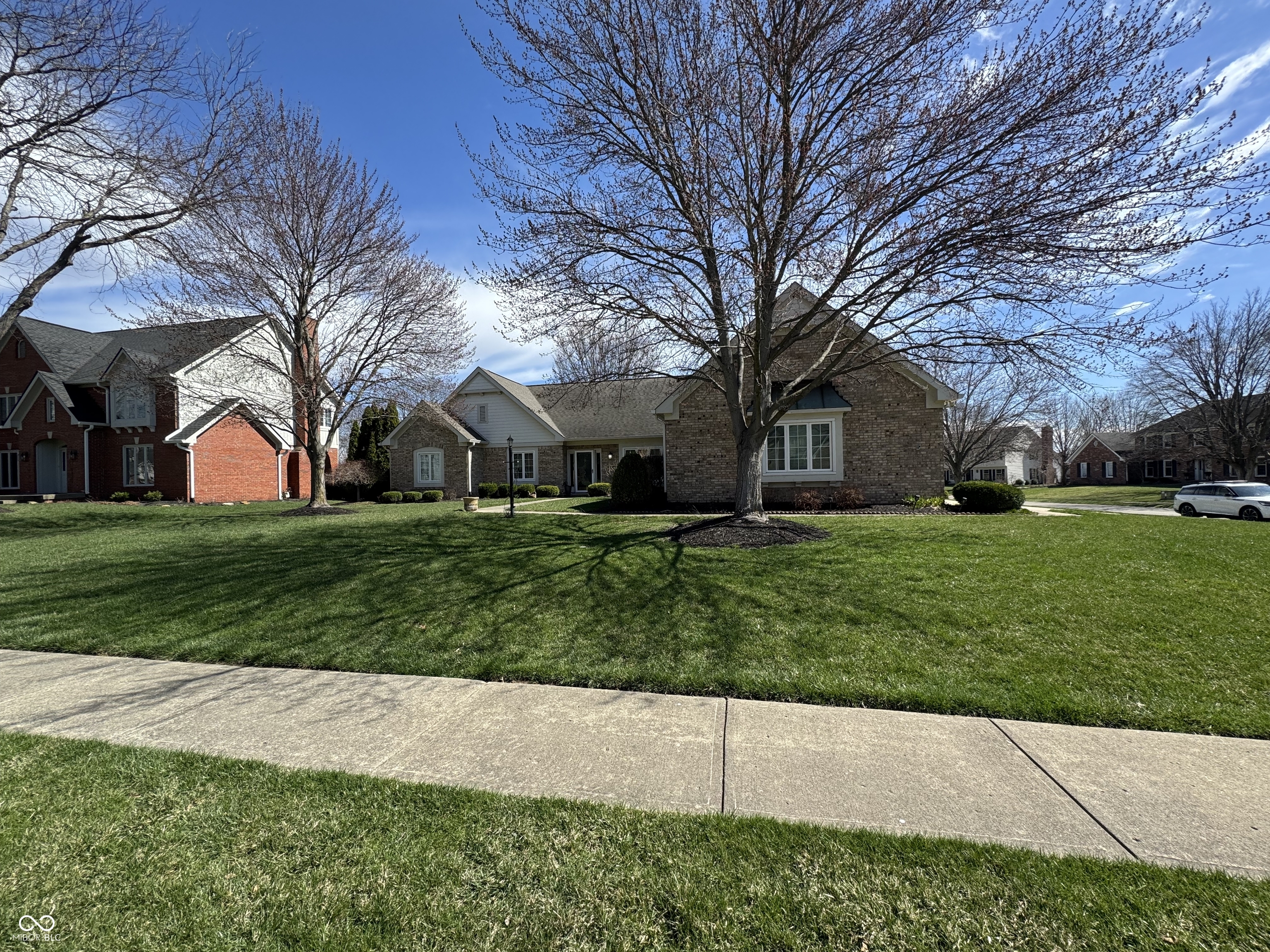 1802 Knaphill Court Carmel IN 46033