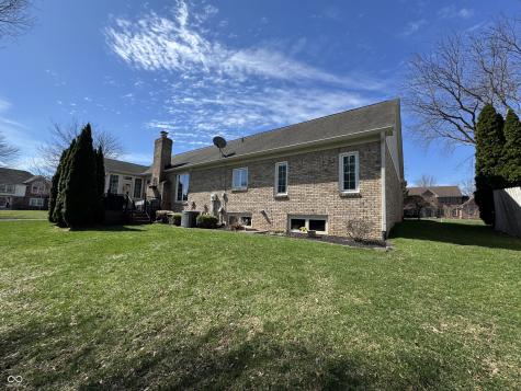 1802 Knaphill Court Carmel IN 46033