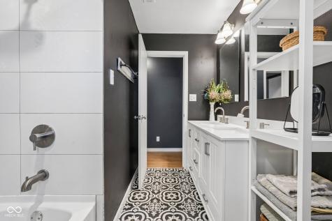 100 E Cragmont Drive Indianapolis IN 46227
