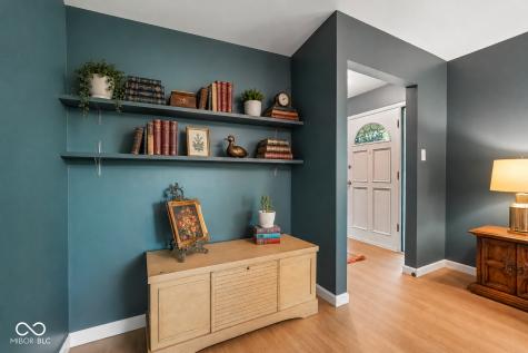 100 E Cragmont Drive Indianapolis IN 46227
