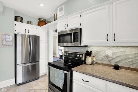 8432 E 56th Street Indianapolis IN 46216