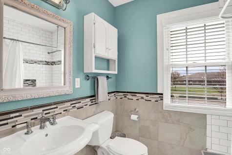 8432 E 56th Street Indianapolis IN 46216