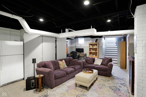 8432 E 56th Street Indianapolis IN 46216