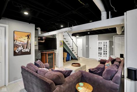 8432 E 56th Street Indianapolis IN 46216