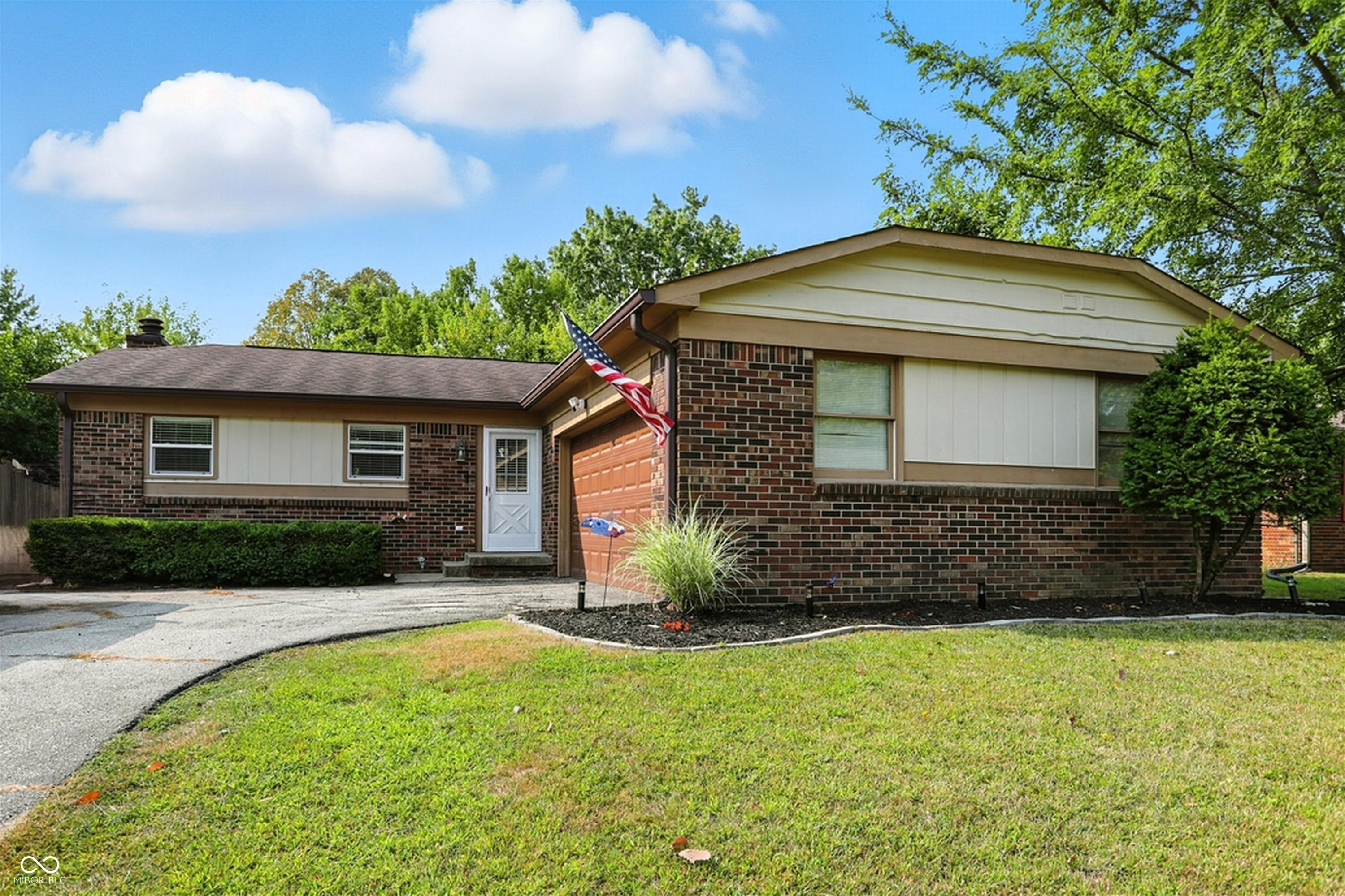 4319 Trailgate Drive Indianapolis IN 46268