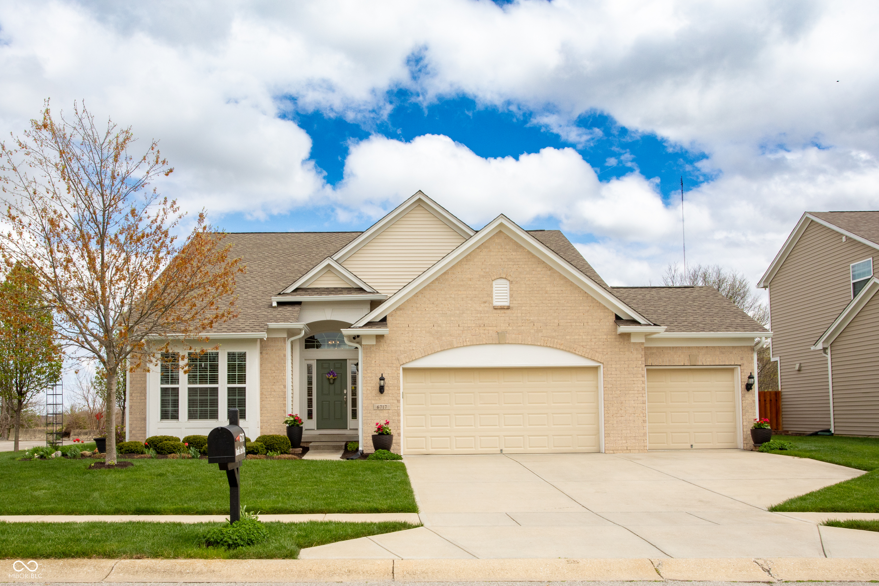 6717 Marble Arch Way Indianapolis IN 46259