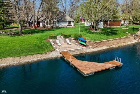 5571 N Red Oak Drive Greenfield IN 46140