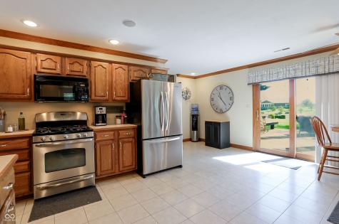5571 N Red Oak Drive Greenfield IN 46140