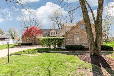 5571 N Red Oak Drive Greenfield IN 46140