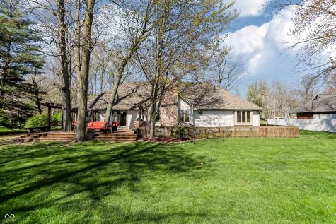 5571 N Red Oak Drive Greenfield IN 46140