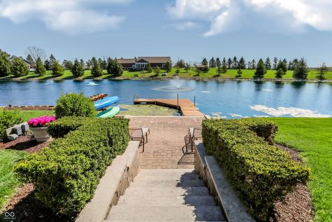 5571 N Red Oak Drive Greenfield IN 46140