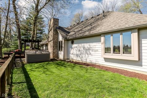 5571 N Red Oak Drive Greenfield IN 46140