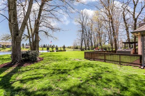 5571 N Red Oak Drive Greenfield IN 46140