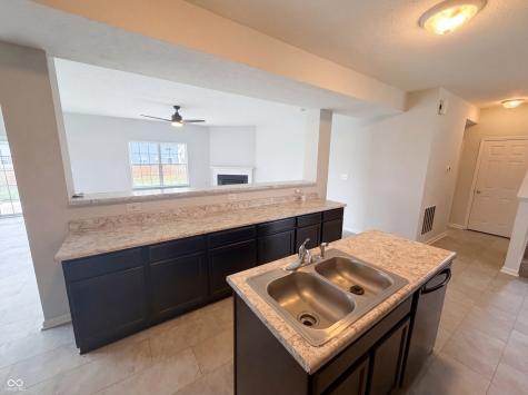 8095 Brookville Way Avon IN 46123
