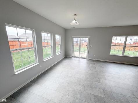 8095 Brookville Way Avon IN 46123