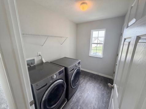8095 Brookville Way Avon IN 46123