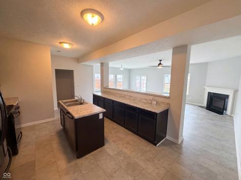 8095 Brookville Way Avon IN 46123