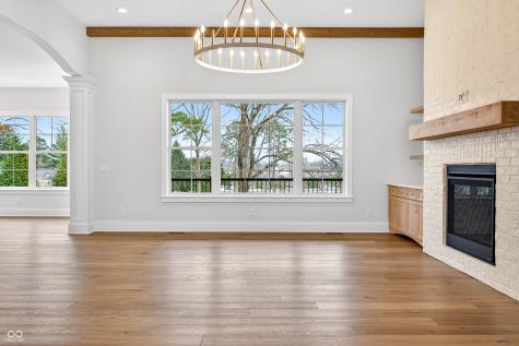 1713 Deer Creek Way Columbus IN 47201