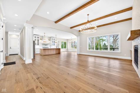 1713 Deer Creek Way Columbus IN 47201