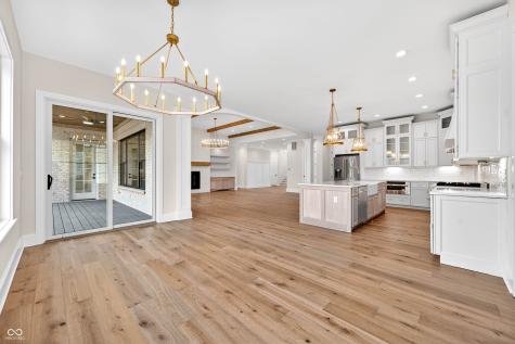 1713 Deer Creek Way Columbus IN 47201
