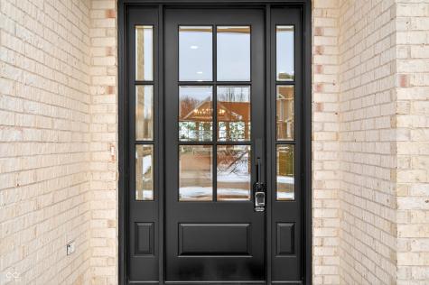 1713 Deer Creek Way Columbus IN 47201