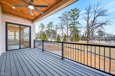 1713 Deer Creek Way Columbus IN 47201