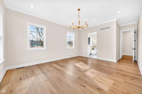 1713 Deer Creek Way Columbus IN 47201