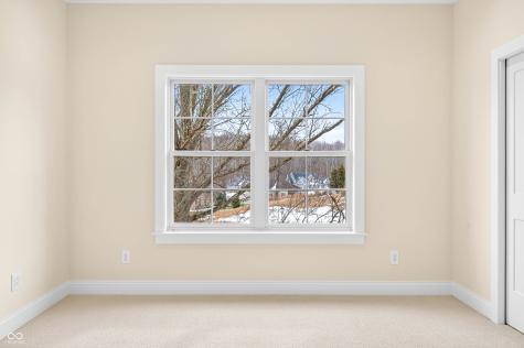 1713 Deer Creek Way Columbus IN 47201