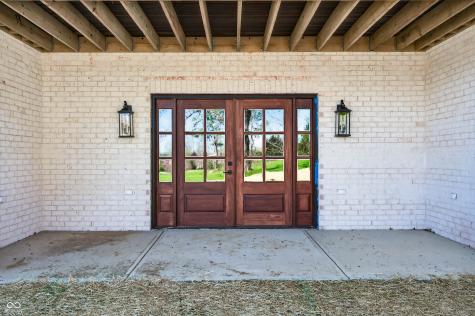 1713 Deer Creek Way Columbus IN 47201