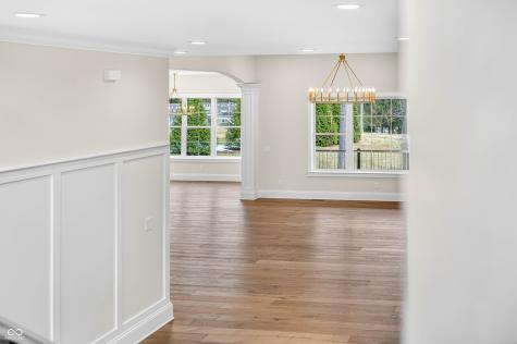 1713 Deer Creek Way Columbus IN 47201