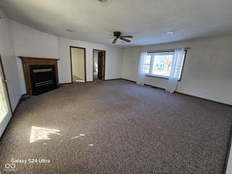 405 E Howard Avenue Arcadia IN 46030